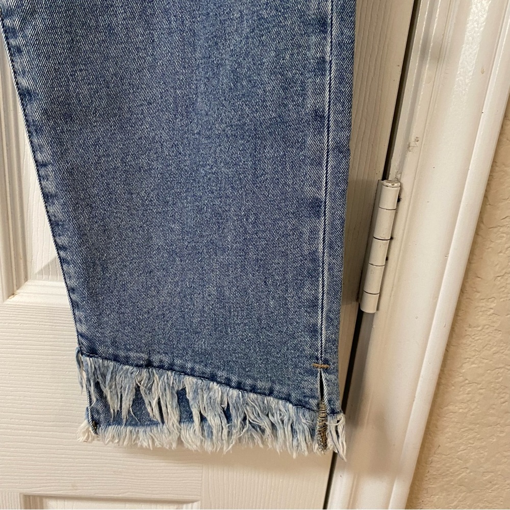 Kancan Womens Size 28” Double Fringe High Rise Straight Fit Med Wash Jeans NWT! - Picture 6 of 16